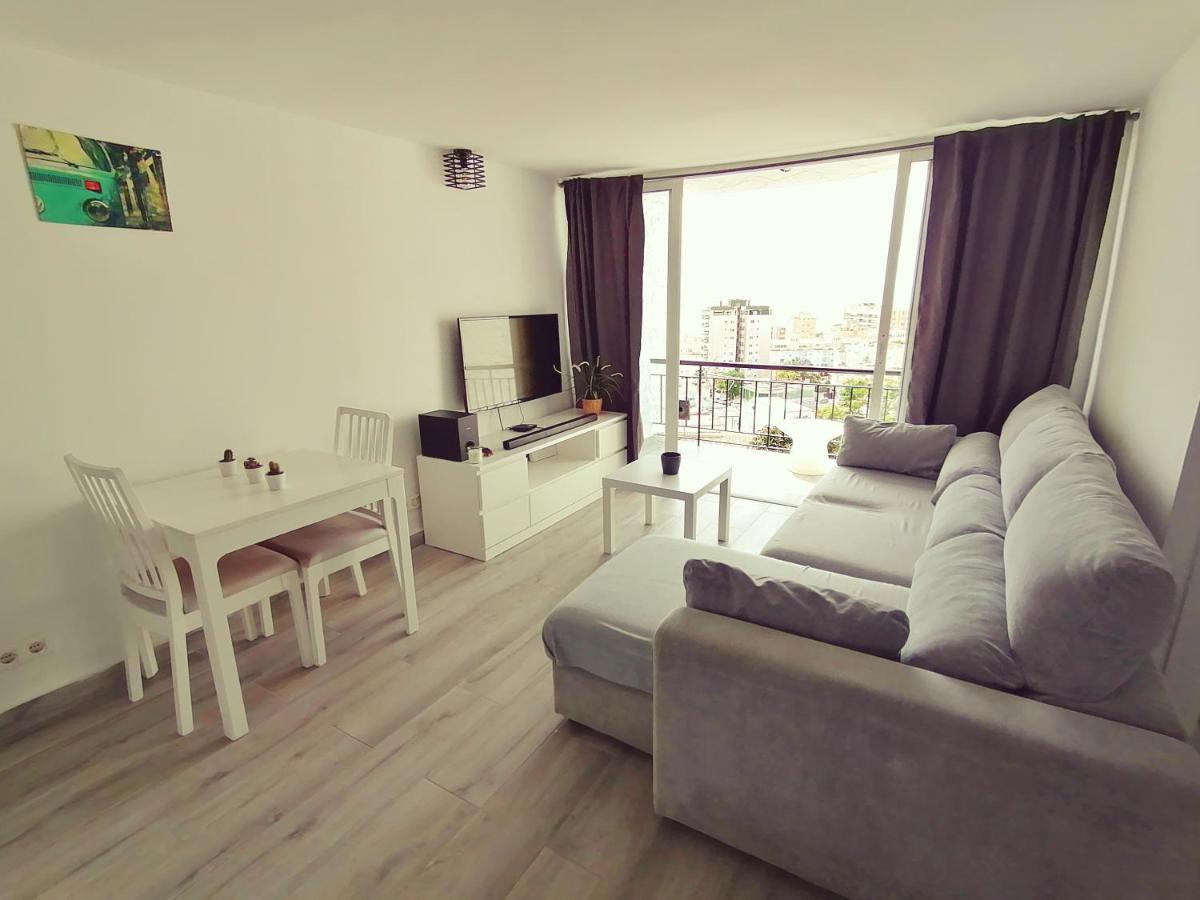 Brisamar Apartamento Con Aire Acondicionado 托雷莫利诺斯 外观 照片