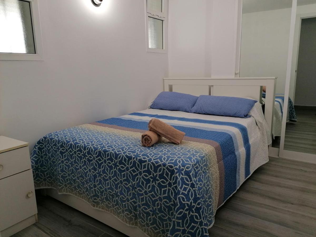 Brisamar Apartamento Con Aire Acondicionado 托雷莫利诺斯 外观 照片